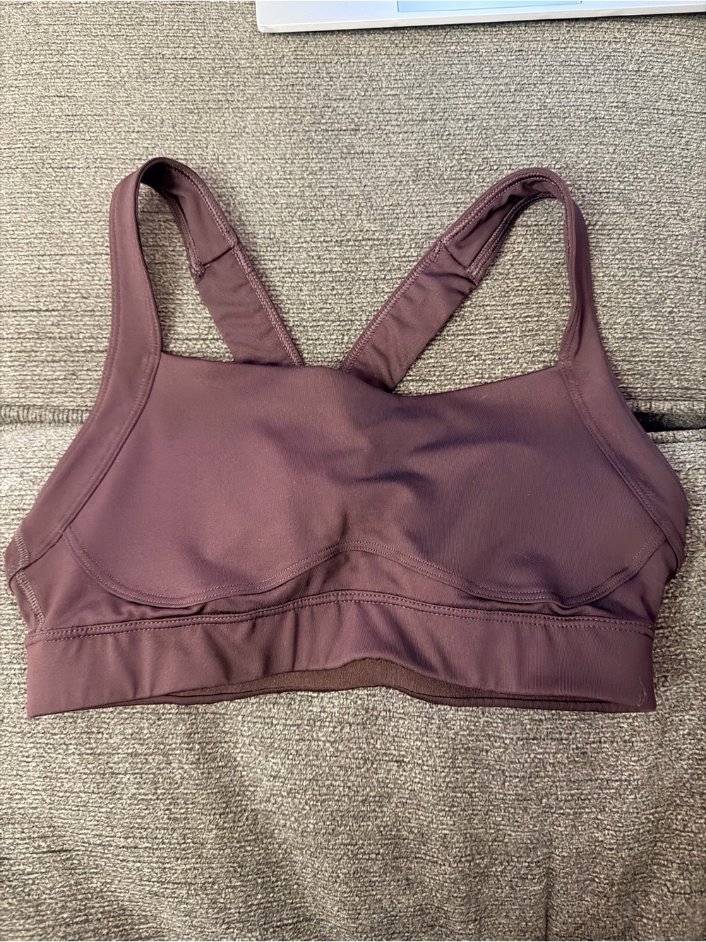 Old Navy Plum Cross-Back Sports Bra - Deep Mauve